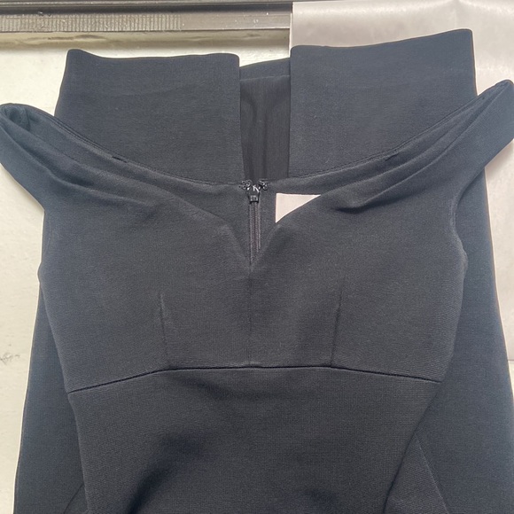 Cinq a Sept Garnet Sheath Dress, 00, NWOT - Picture 6 of 8